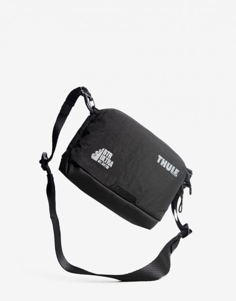 [Official Merchandise Thule x BTR] Paramount Crossbody Bag 2L- Black